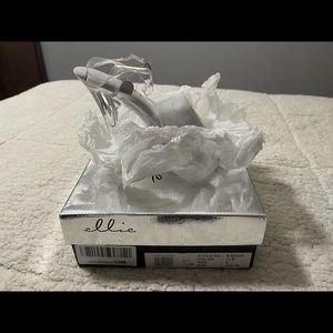 Competition heels for bodybuilding. So 8.5, new